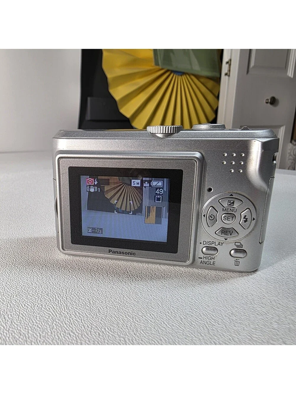 Panasonic LUMIX DMC-LZ3 5MP Digital Camera with 6x Optical Zoom (Silver) W/Card
